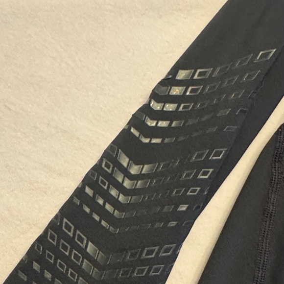 Bauer LS Cut-Resistant Neck Protect Base Layer sz S - Picture 4 of 11